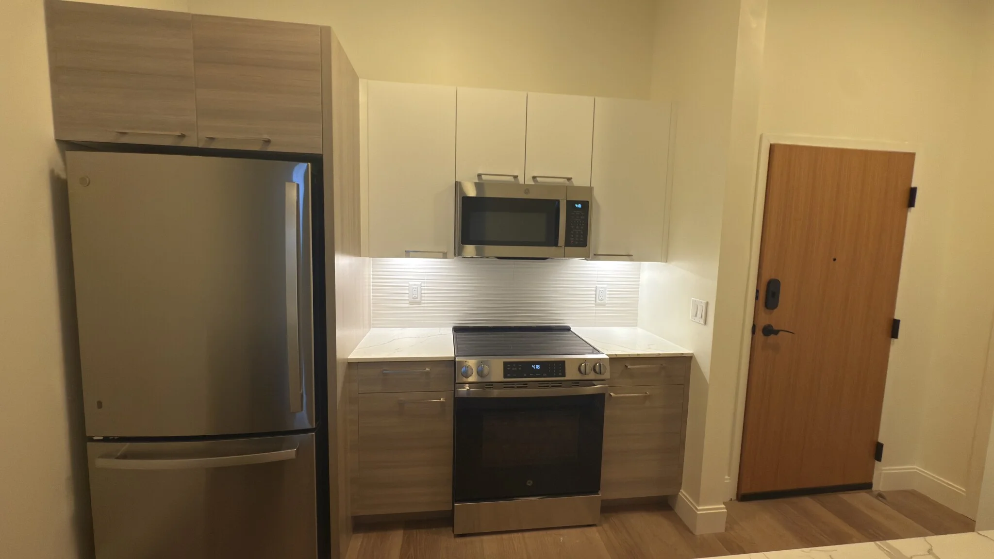 2 bed, 2 bath apartment for rent at 1077 Commonwealth Ave Unit 244D, Allston — photo 4 of 22
