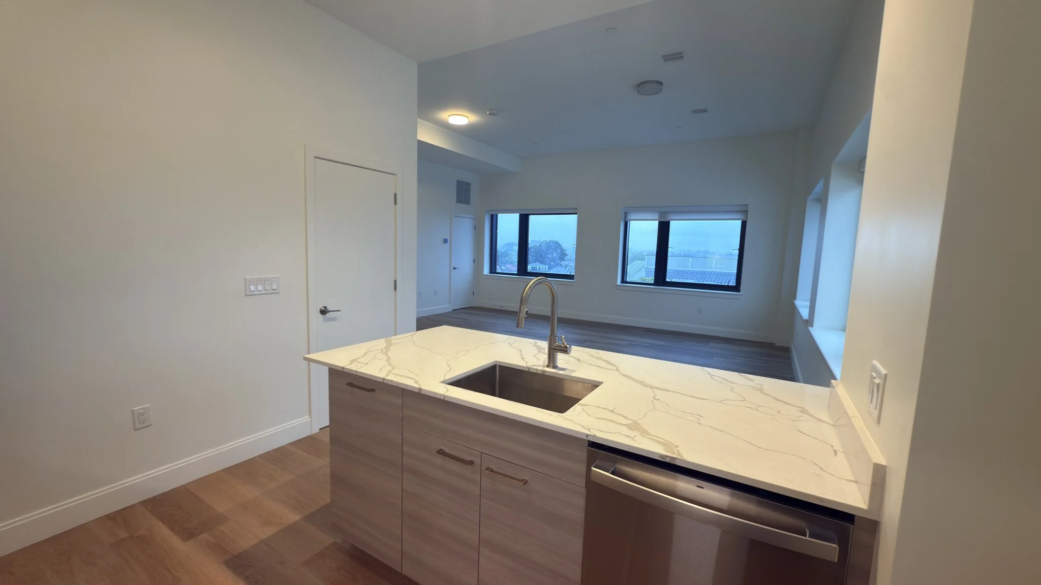 1 bed, 1 bath apartment for rent at 1077 Commonwealth Ave Unit 313, Allston — photo 8 of 19