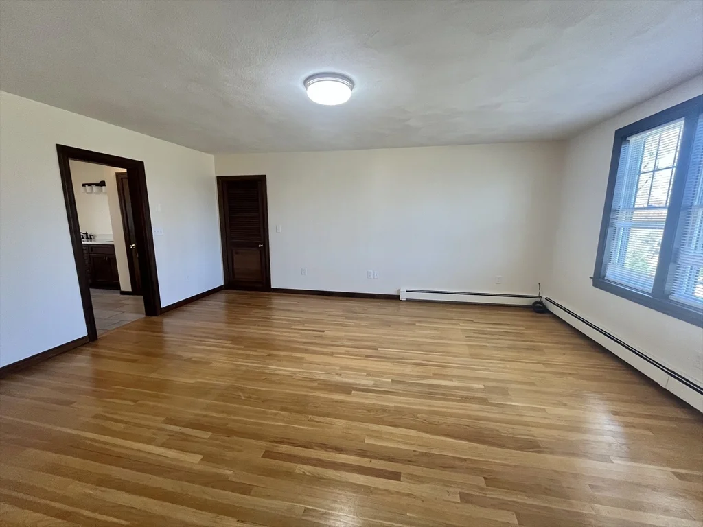 3 bed, 2 bath apartment for rent at 1077 North St, Walpole — photo 10 of 19