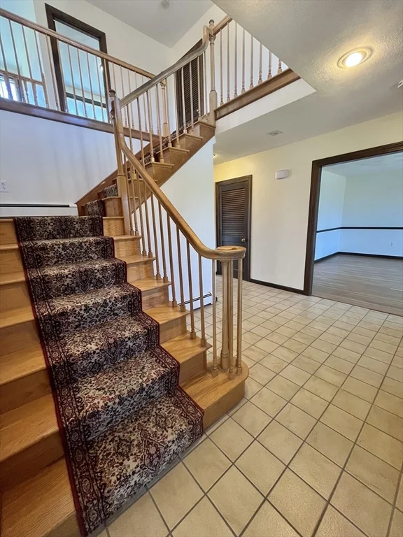 3 bed, 2 bath apartment for rent at 1077 North St, Walpole — photo 11 of 19