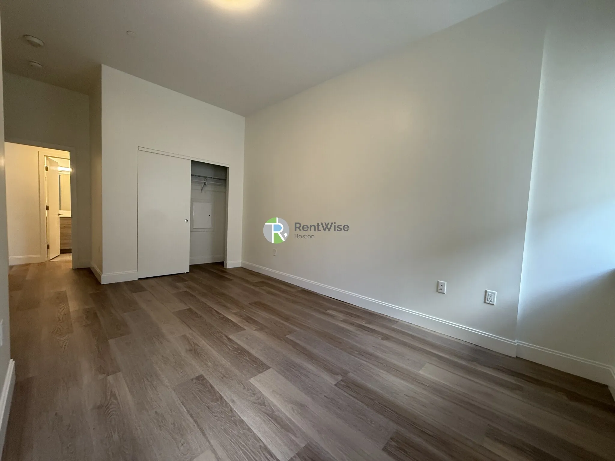 2 bed, 2 bath apartment for rent at 1079 Commonwealth Ave Unit 218, Allston — photo 14 of 26
