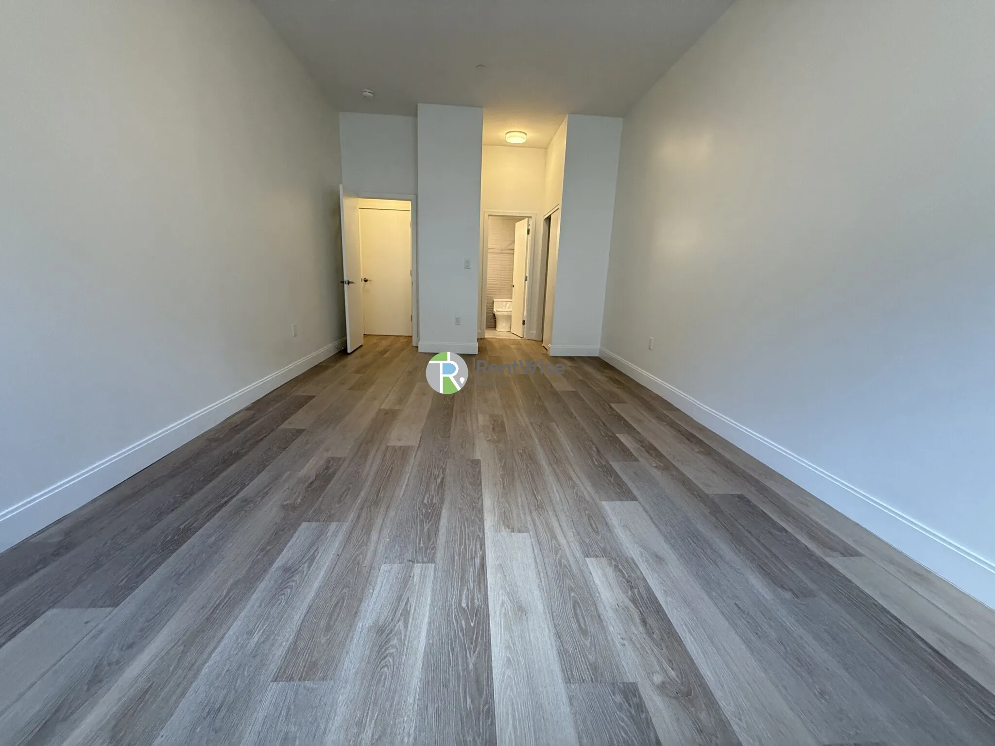 2 bed, 2 bath apartment for rent at 1079 Commonwealth Ave Unit 218, Allston — photo 22 of 26