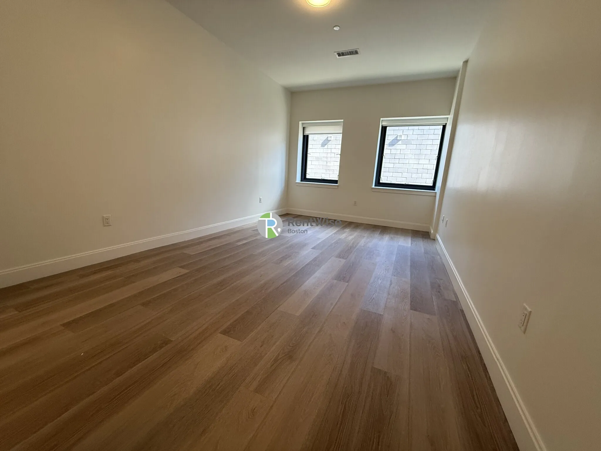 2 bed, 2 bath apartment for rent at 1079 Commonwealth Ave Unit 221, Allston — photo 20 of 26