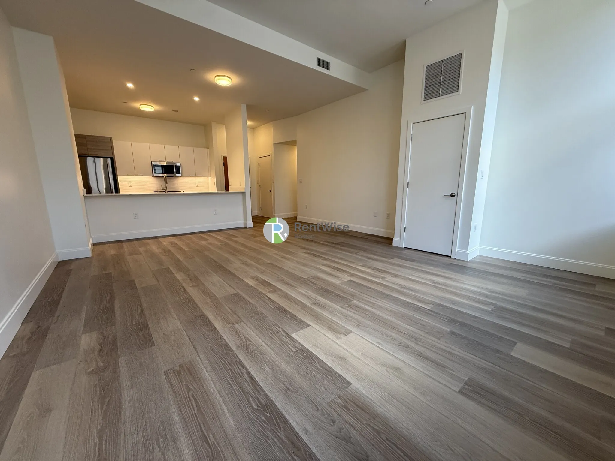 2 bed, 2 bath apartment for rent at 1079 Commonwealth Ave Unit 221, Allston — photo 9 of 26