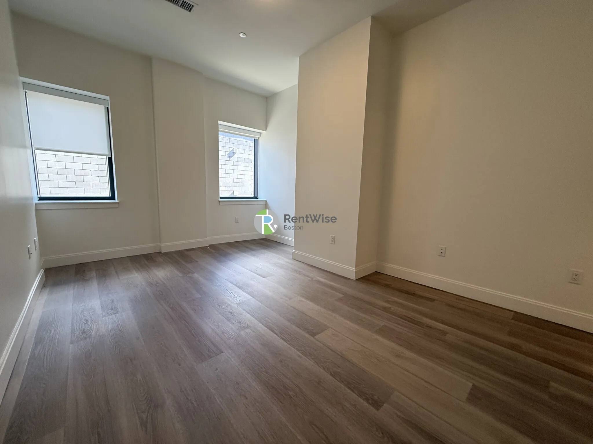 2 bed, 2 bath apartment for rent at 1079 Commonwealth Ave Unit 221, Allston — photo 13 of 26