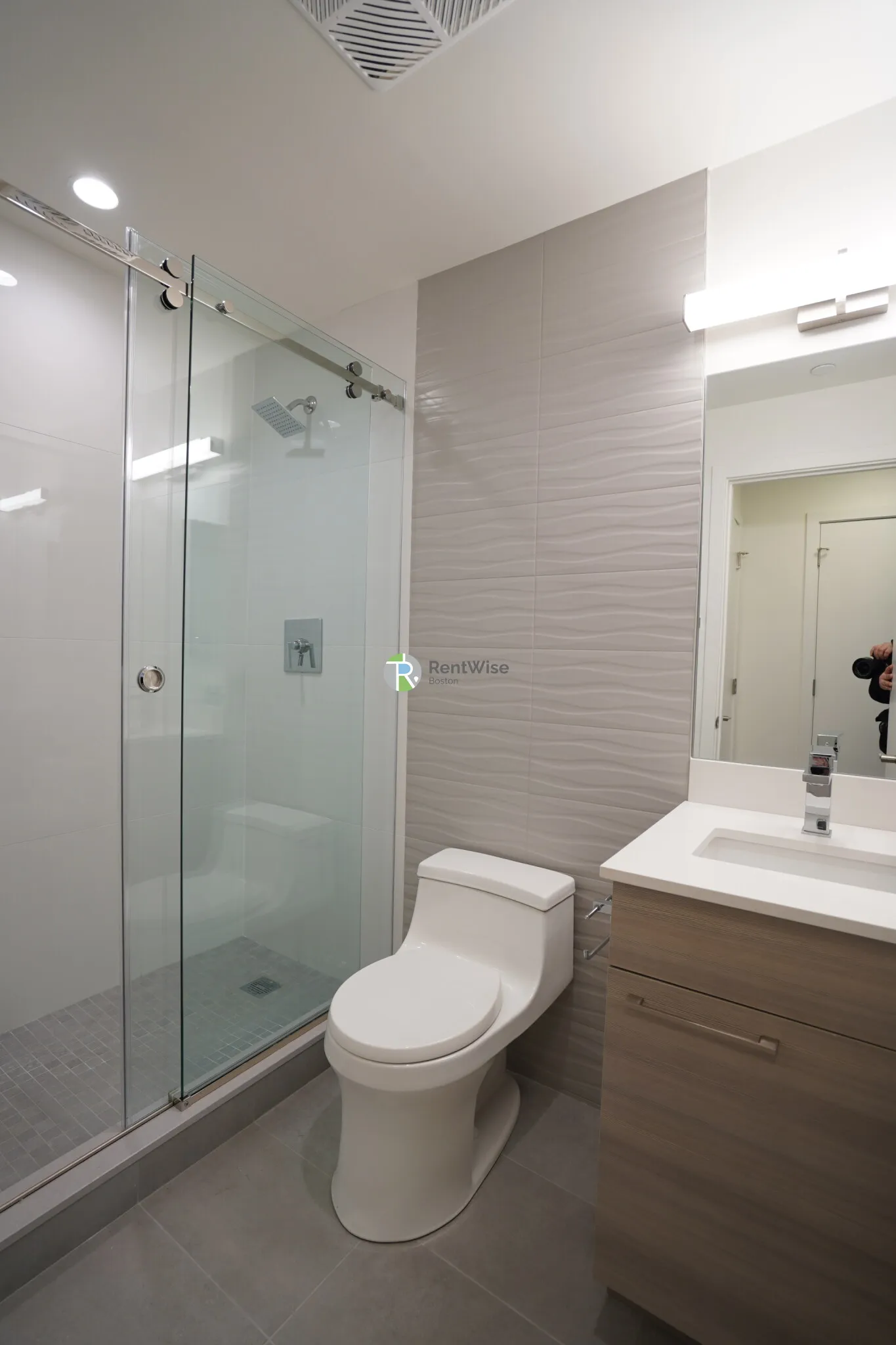 1 bed, 1 bath apartment for rent at 1079 Commonwealth Ave Unit 235, Allston — photo 10 of 14