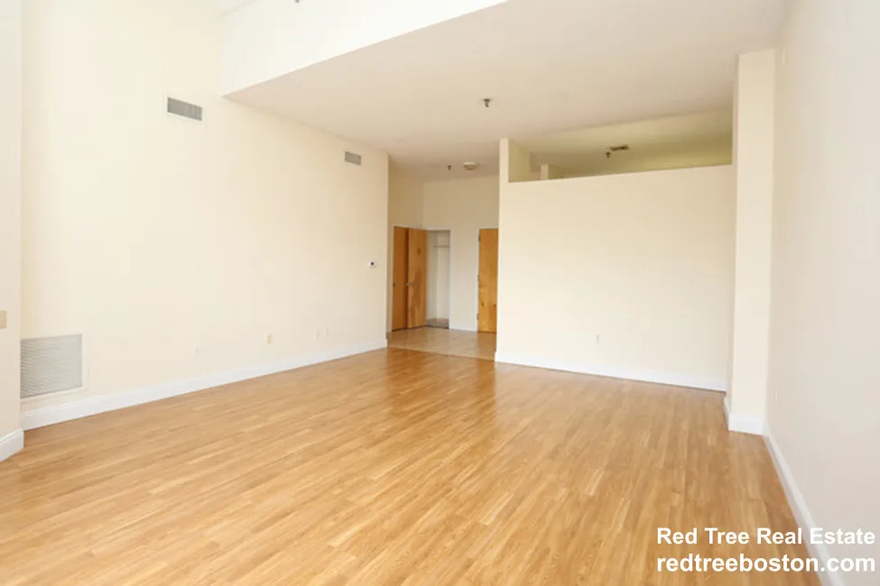 2 bed, 2 bath apartment for rent at 1079 Commonwealth Ave Unit 245, Allston — photo 8 of 24