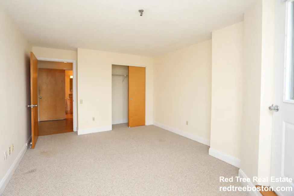 2 bed, 2 bath apartment for rent at 1079 Commonwealth Ave Unit 245, Allston — photo 6 of 24