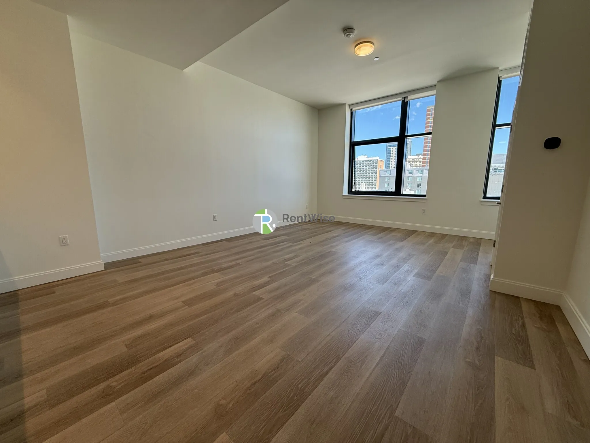 1 bed, 1 bath apartment for rent at 1079 Commonwealth Ave Unit 319, Allston — photo 6 of 15