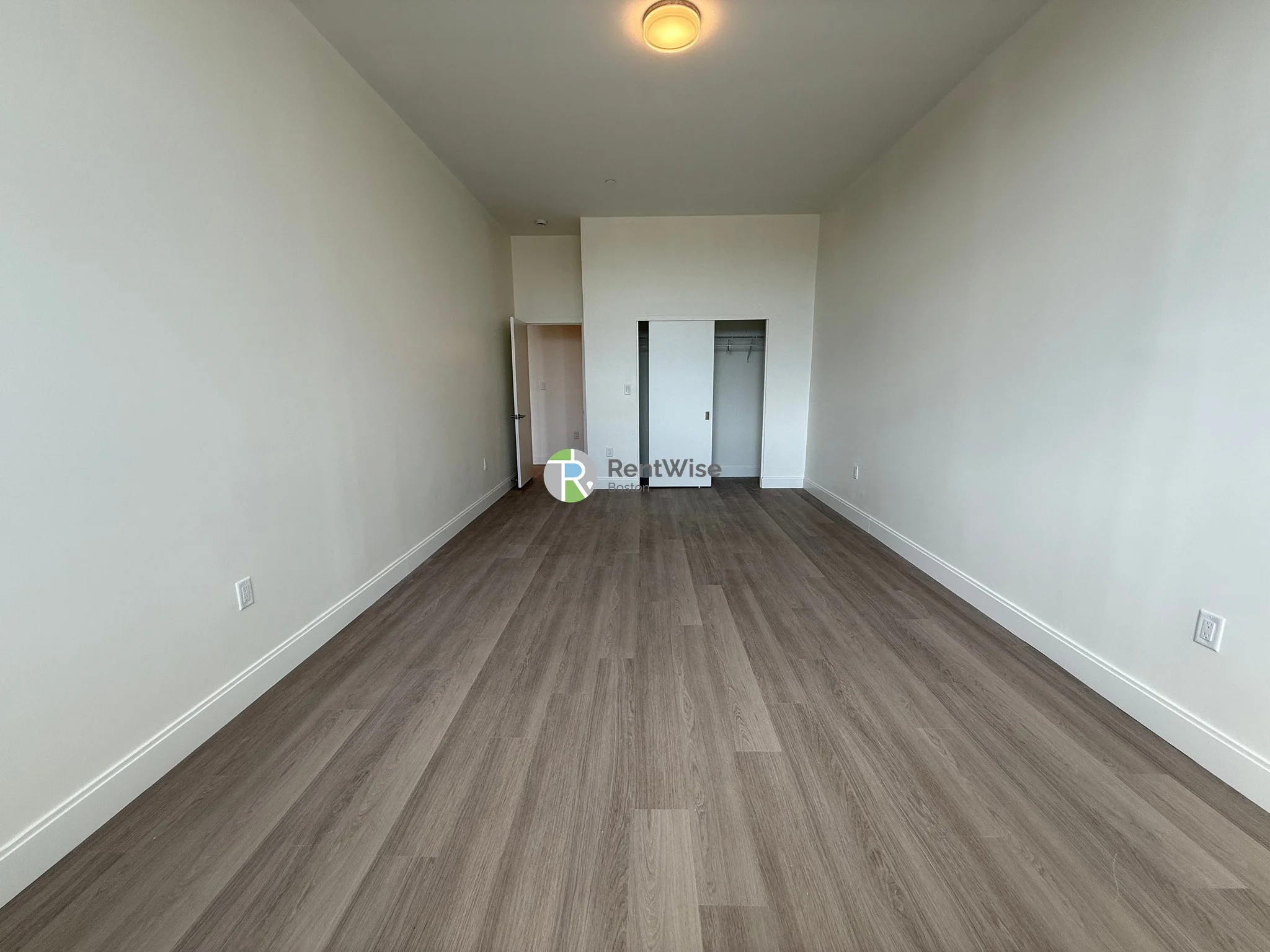 1 bed, 1 bath apartment for rent at 1079 Commonwealth Ave Unit 333, Allston — photo 9 of 11