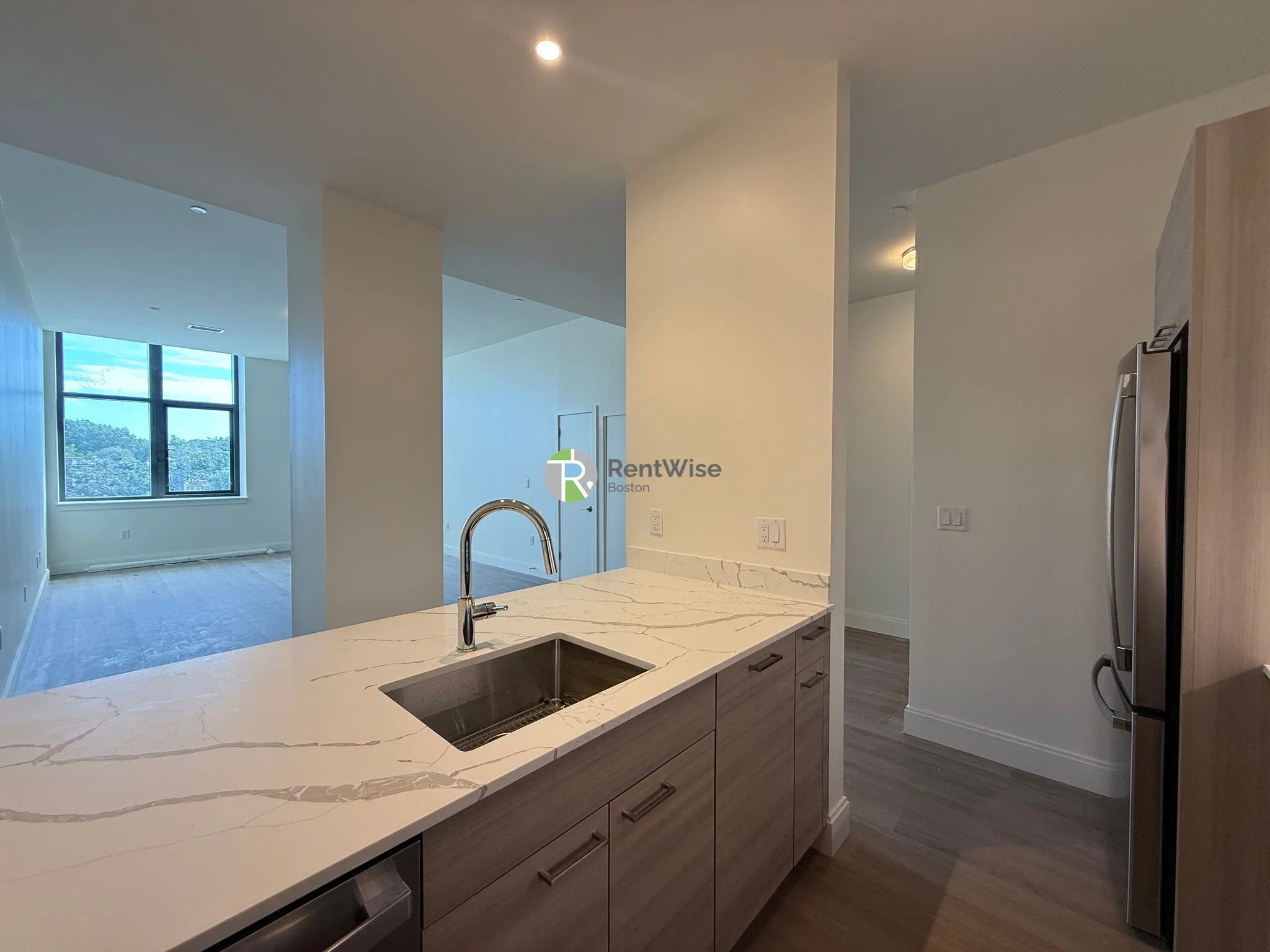 1 bed, 1 bath apartment for rent at 1079 Commonwealth Ave Unit 333, Allston