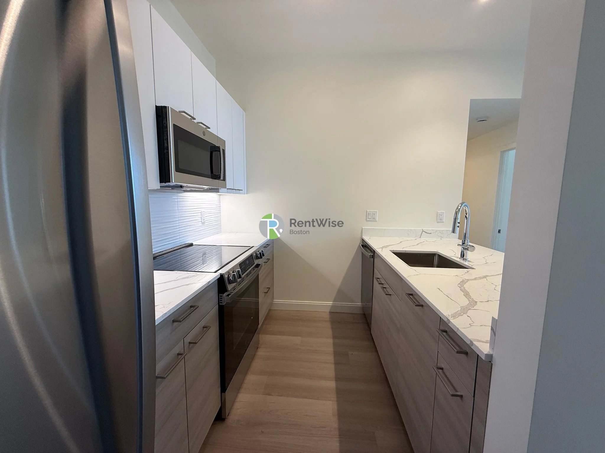 1 bed, 1 bath apartment for rent at 1079 Commonwealth Ave Unit 333, Allston — photo 4 of 11