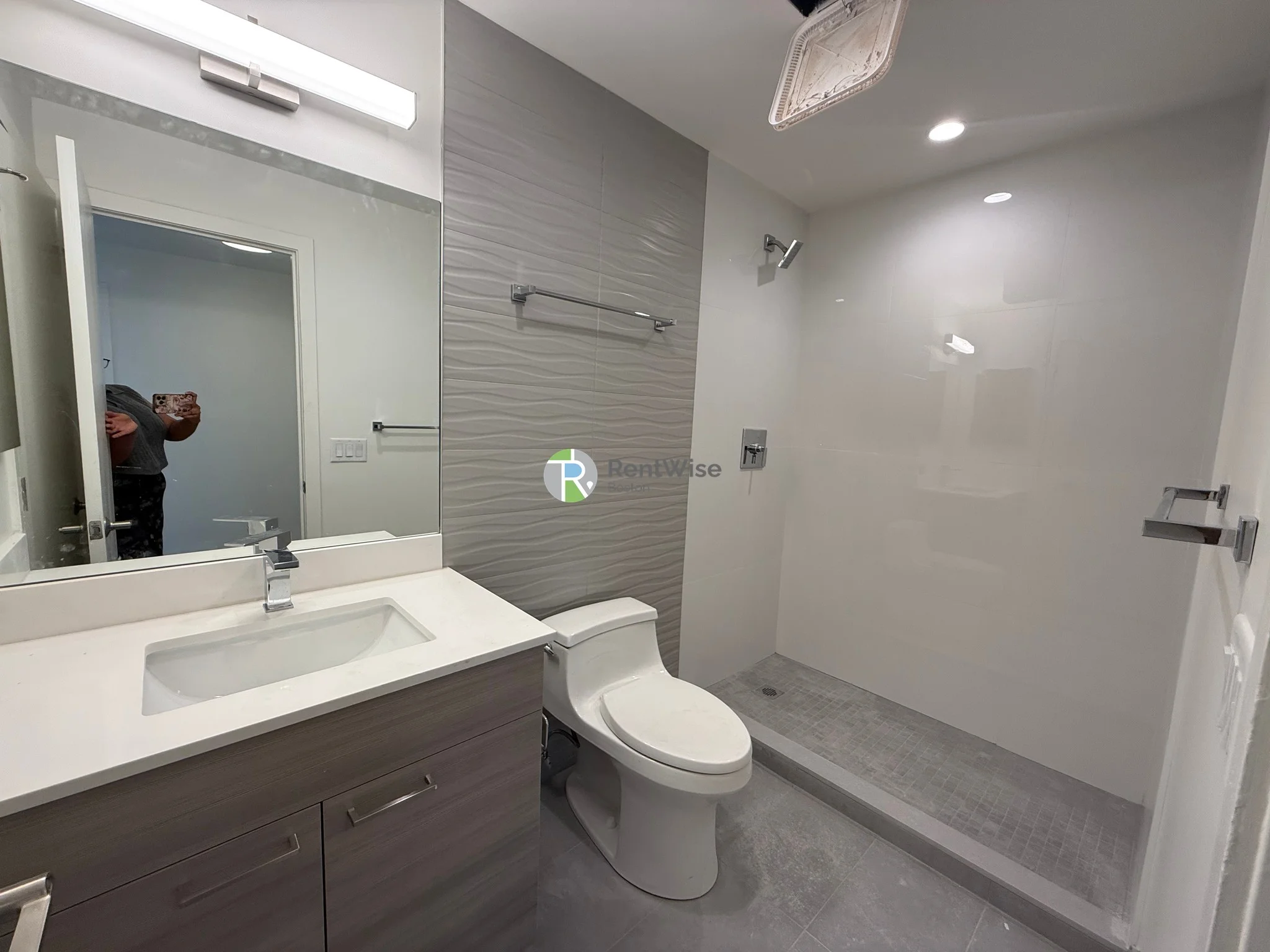 1 bed, 1 bath apartment for rent at 1079 Commonwealth Ave Unit 333, Allston — photo 11 of 11