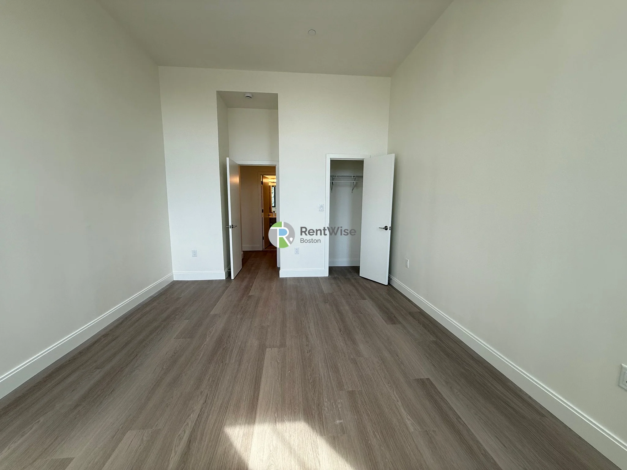 1 bed, 1 bath apartment for rent at 1079 Commonwealth Ave Unit 337, Allston — photo 10 of 11