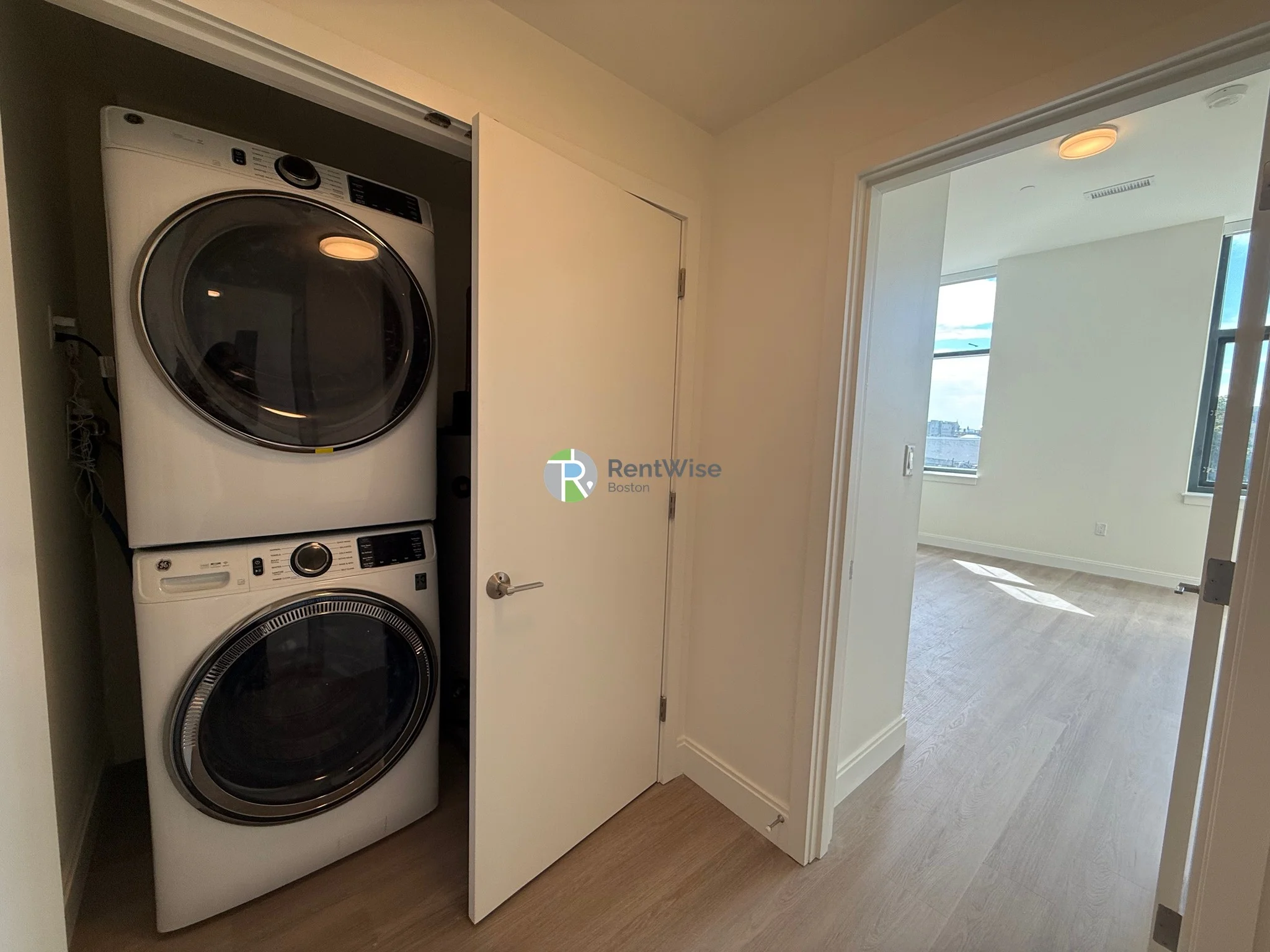 1 bed, 1 bath apartment for rent at 1079 Commonwealth Ave Unit 337, Allston — photo 7 of 11