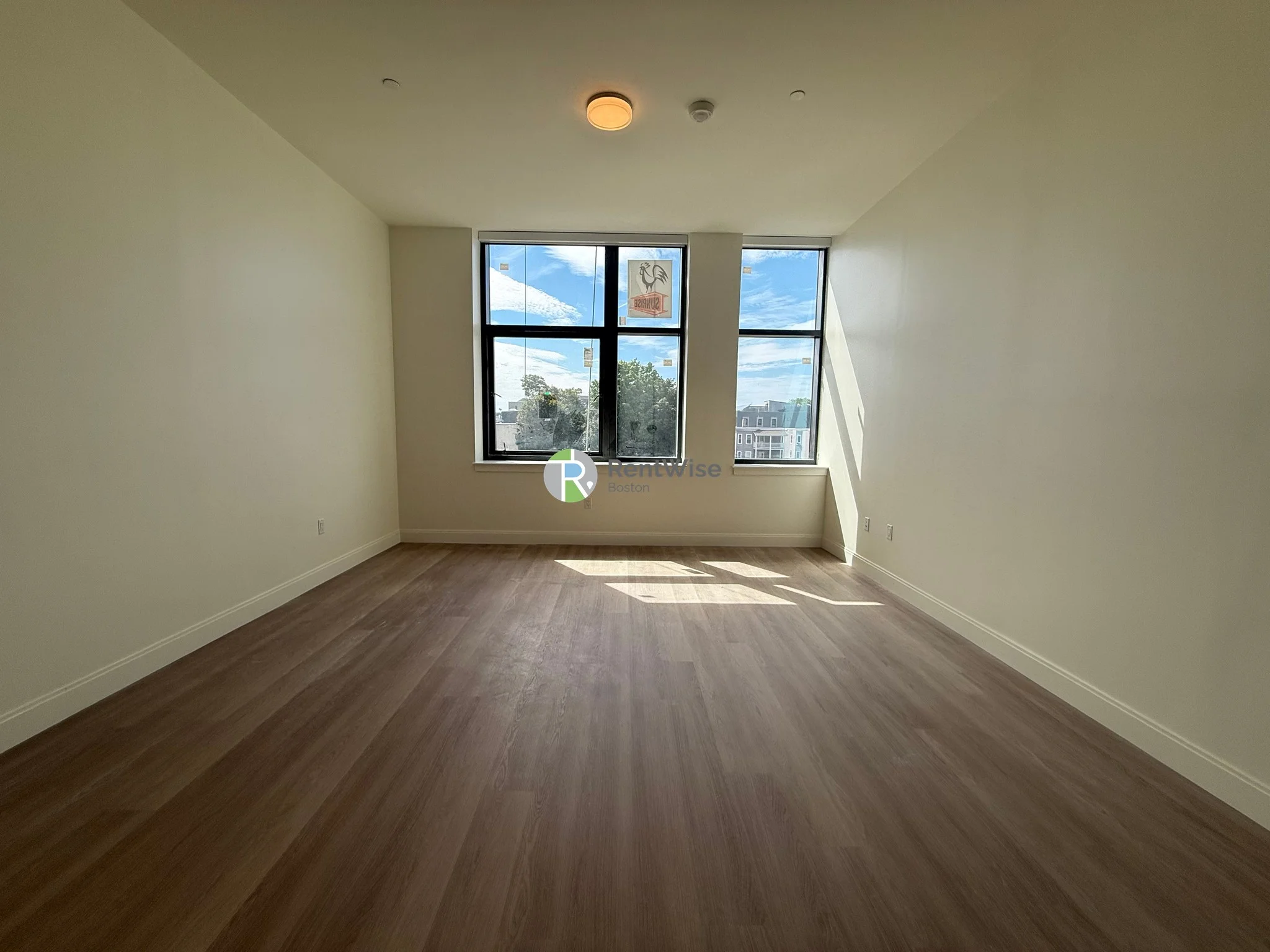2 bed, 2 bath apartment for rent at 1079 Commonwealth Ave Unit 338, Allston — photo 5 of 18
