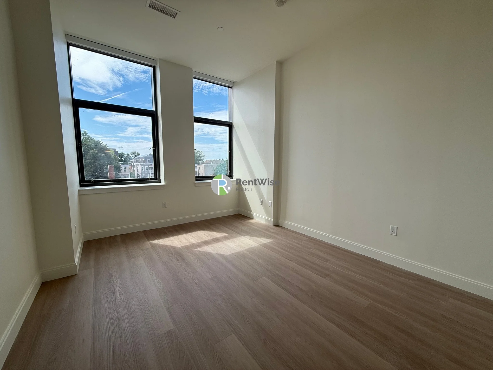 2 bed, 2 bath apartment for rent at 1079 Commonwealth Ave Unit 338, Allston — photo 17 of 18