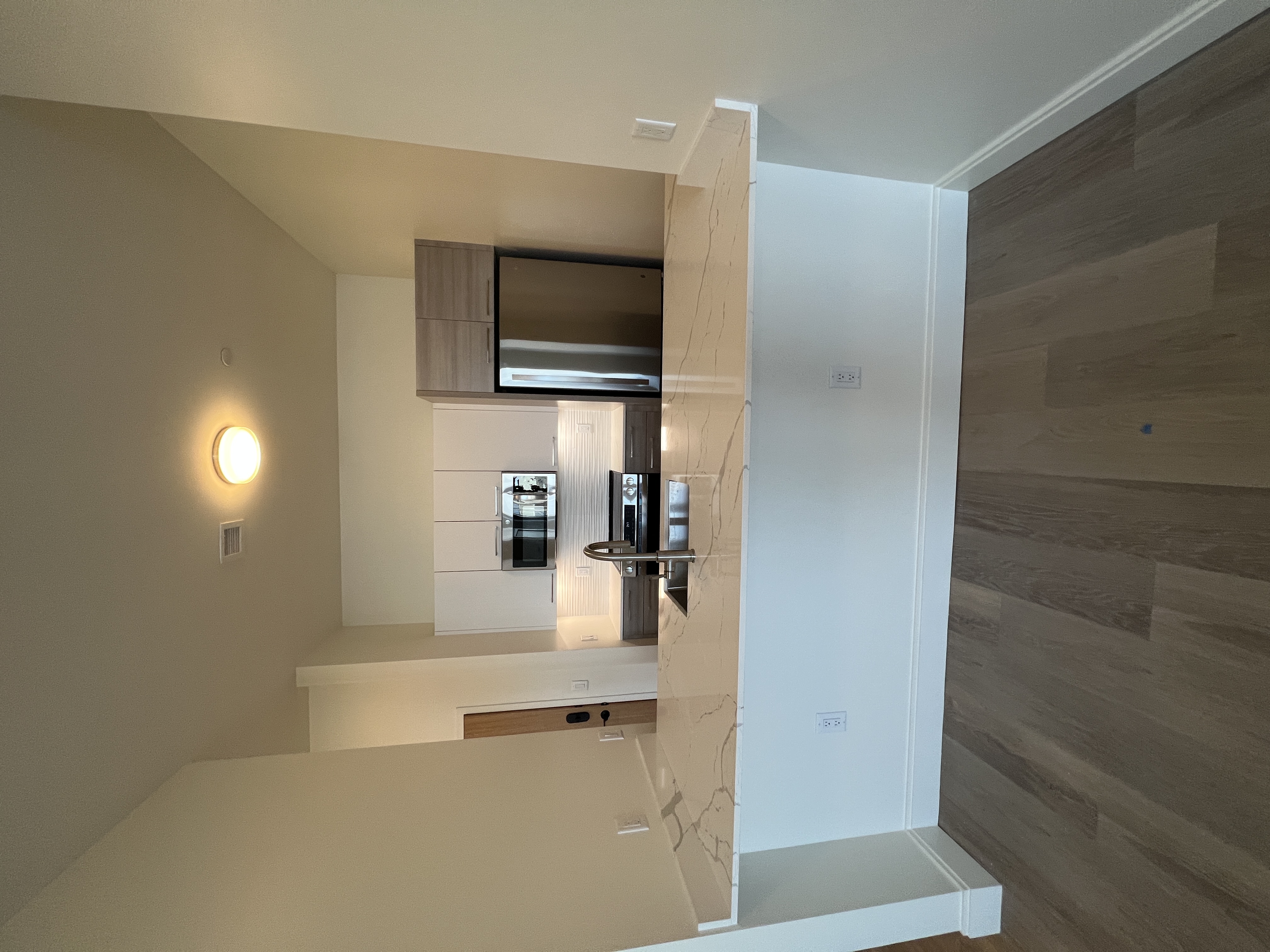 2 bed, 2 bath apartment for rent at 1079 Commonwealth Ave Unit 402, Allston — photo 6 of 16