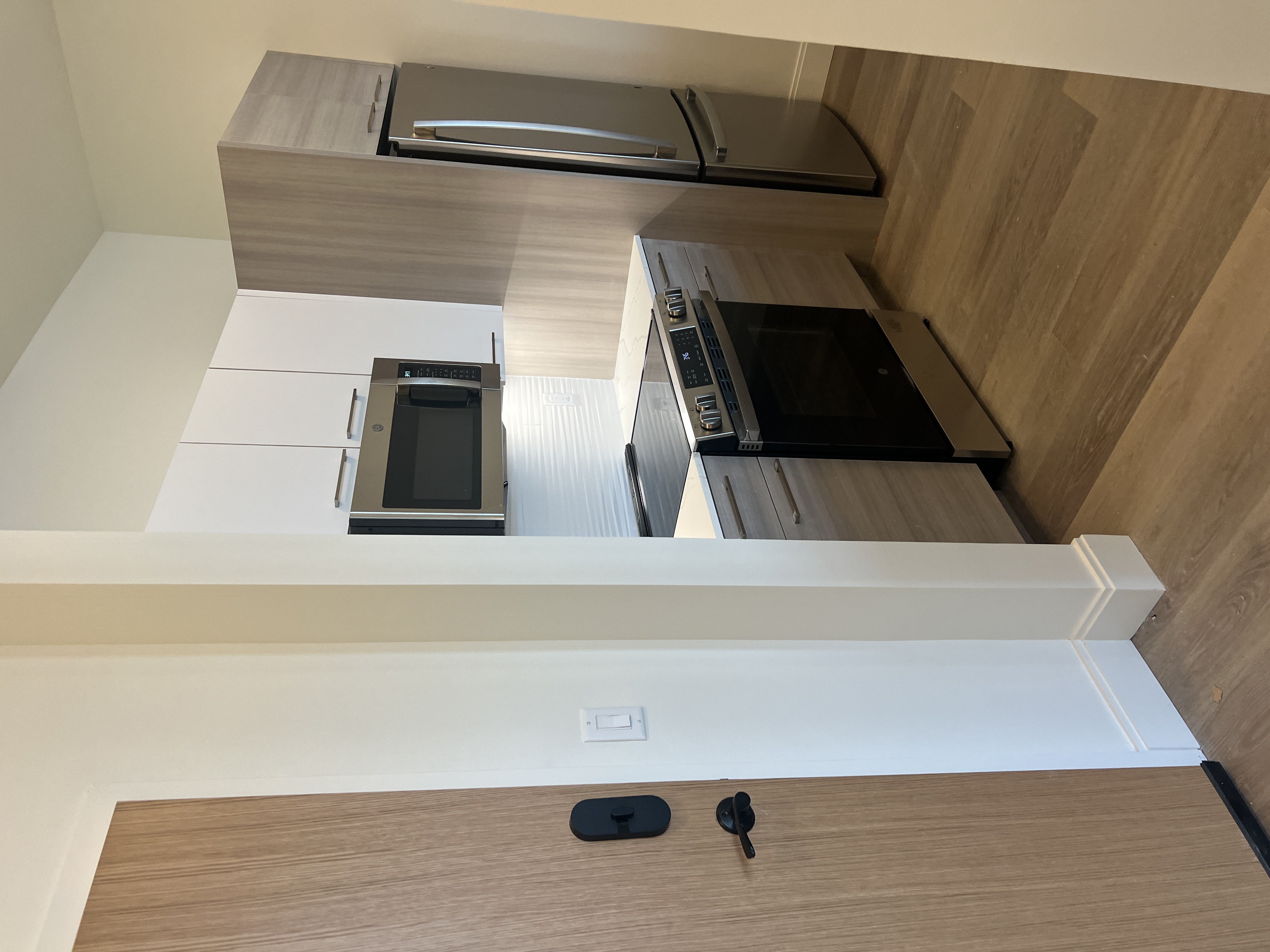 2 bed, 2 bath apartment for rent at 1079 Commonwealth Ave Unit 402, Allston — photo 3 of 16