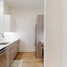 1 bed, 1 bath apartment for rent at 1079 Commonwealth Ave Unit 406P, Allston — photo 3 of 3
