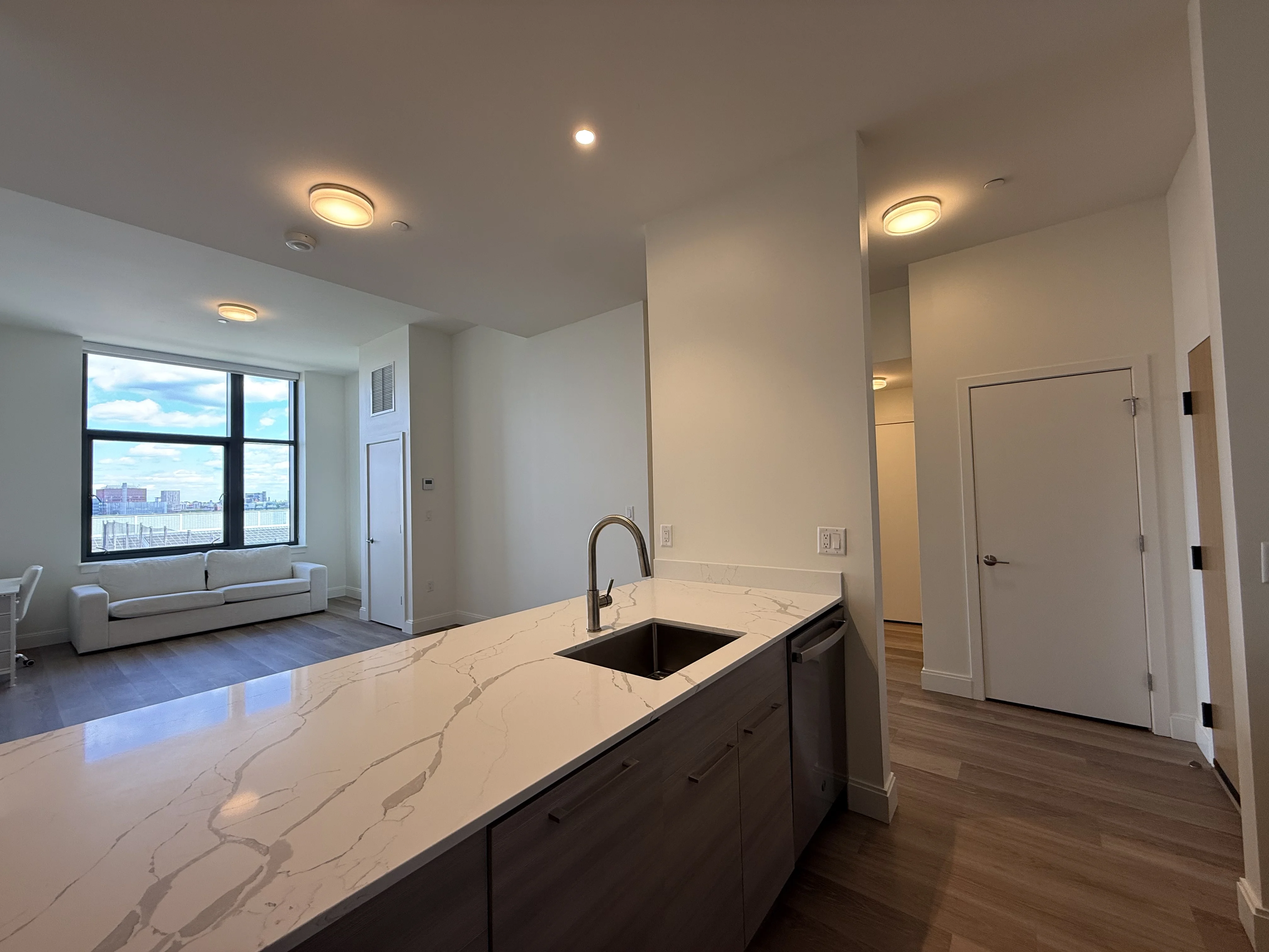 1 bed, 1 bath apartment for rent at 1079 Commonwealth Ave Unit 409, Allston — photo 2 of 10