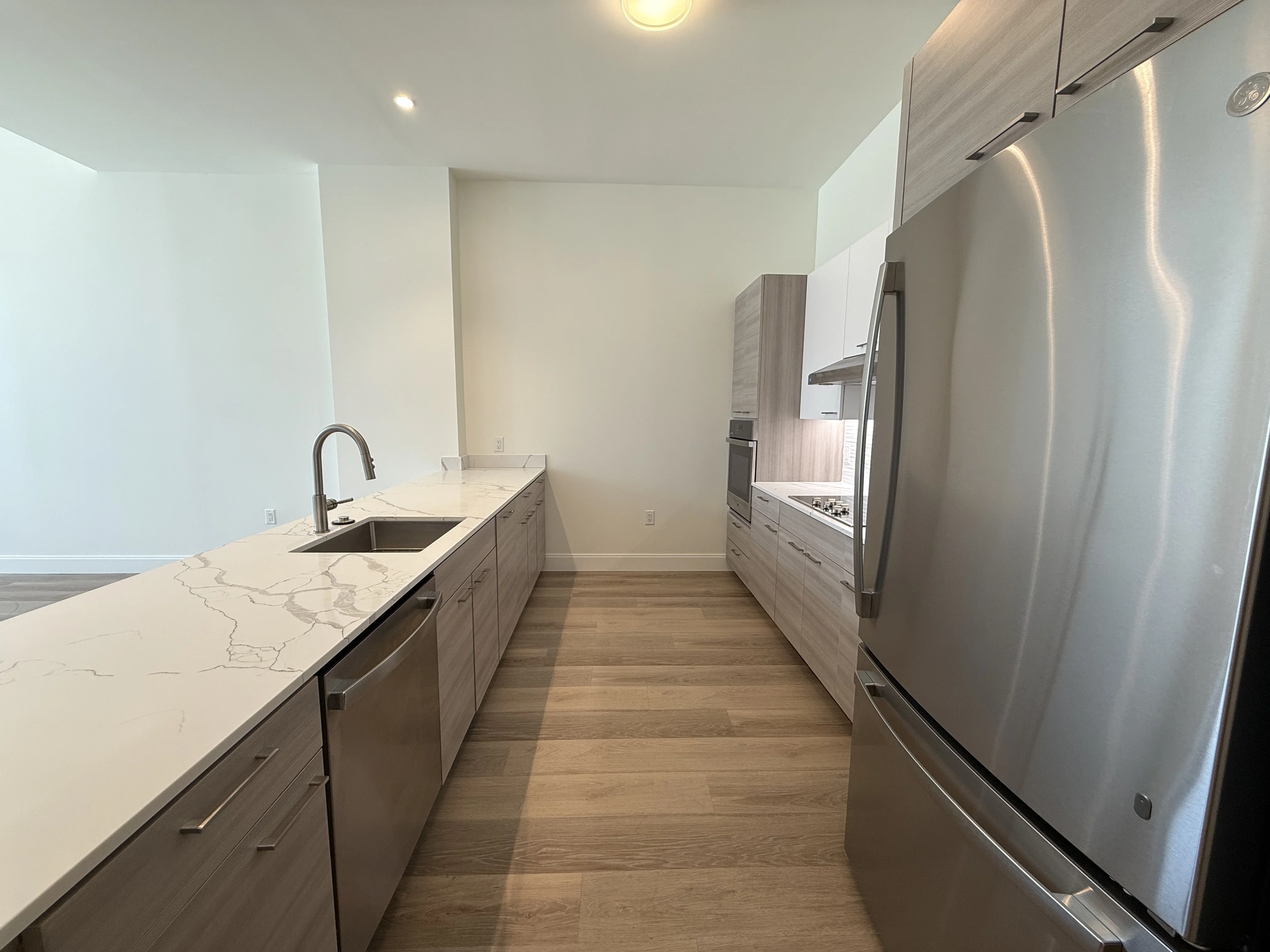1 bed, 1 bath apartment for rent at 1079 Commonwealth Ave Unit 411, Allston — photo 4 of 14