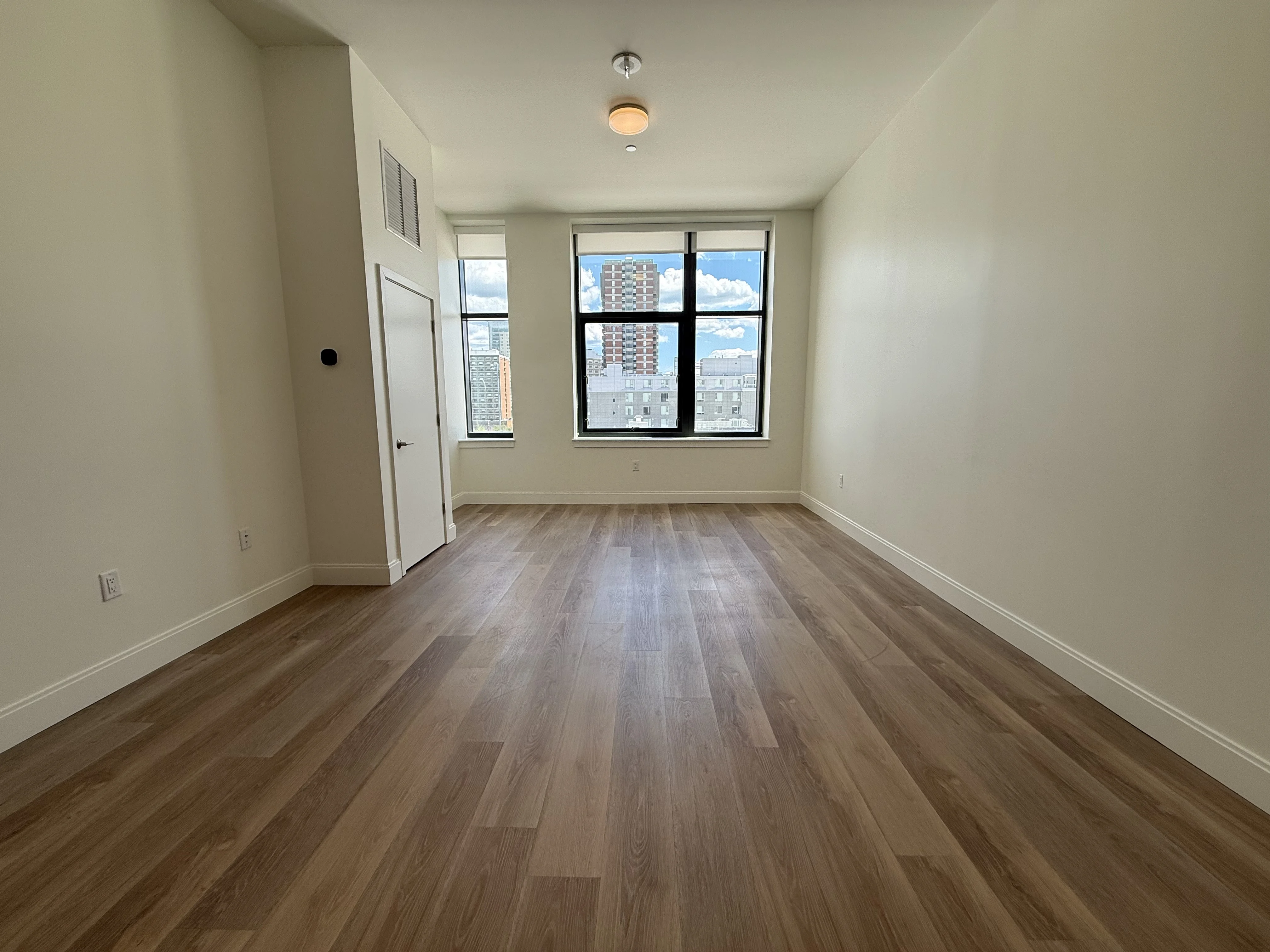 1 bed, 1 bath apartment for rent at 1079 Commonwealth Ave Unit 411, Allston — photo 7 of 14