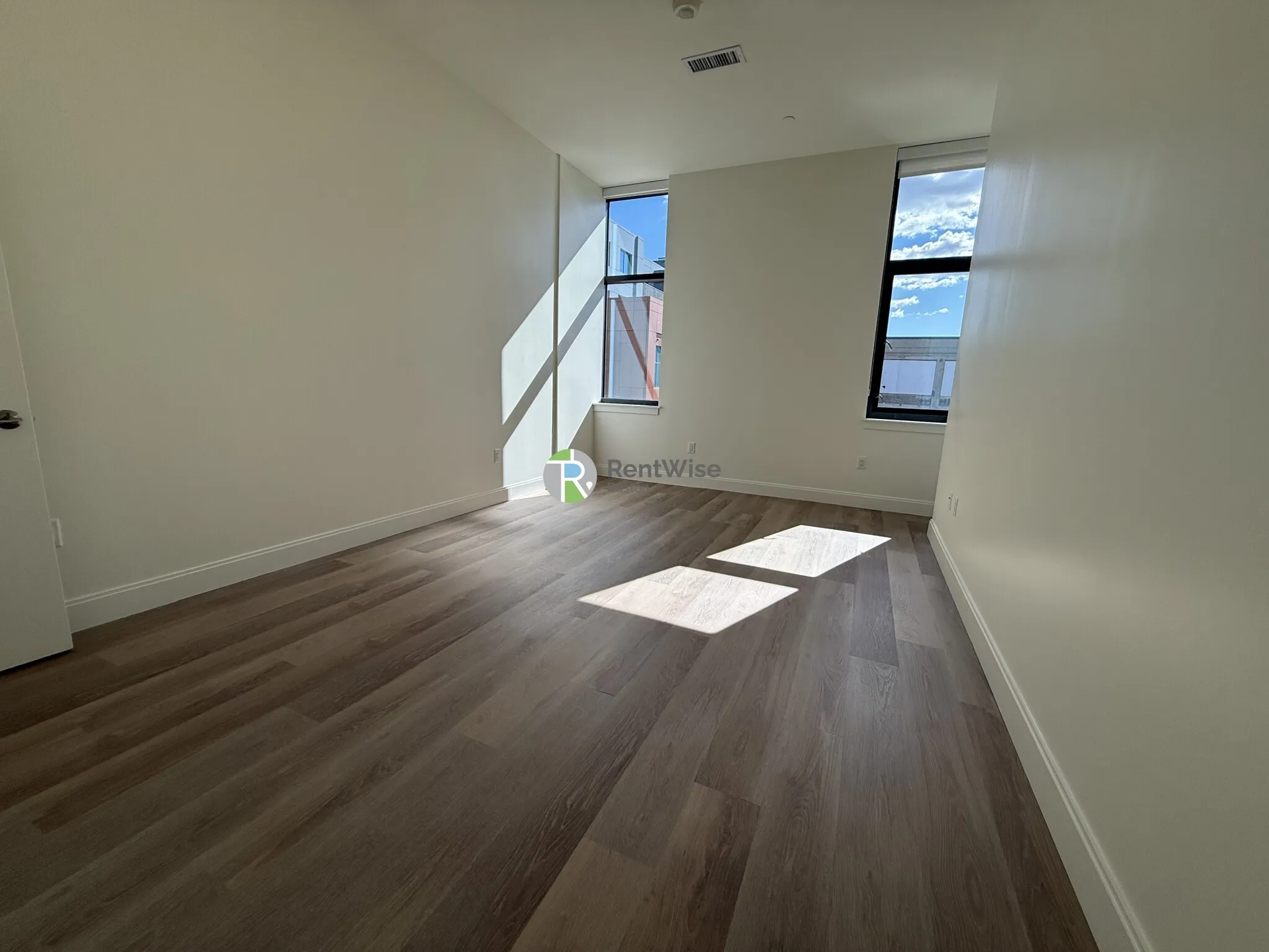 2 bed, 2 bath apartment for rent at 1079 Commonwealth Ave Unit 418, Allston — photo 16 of 21