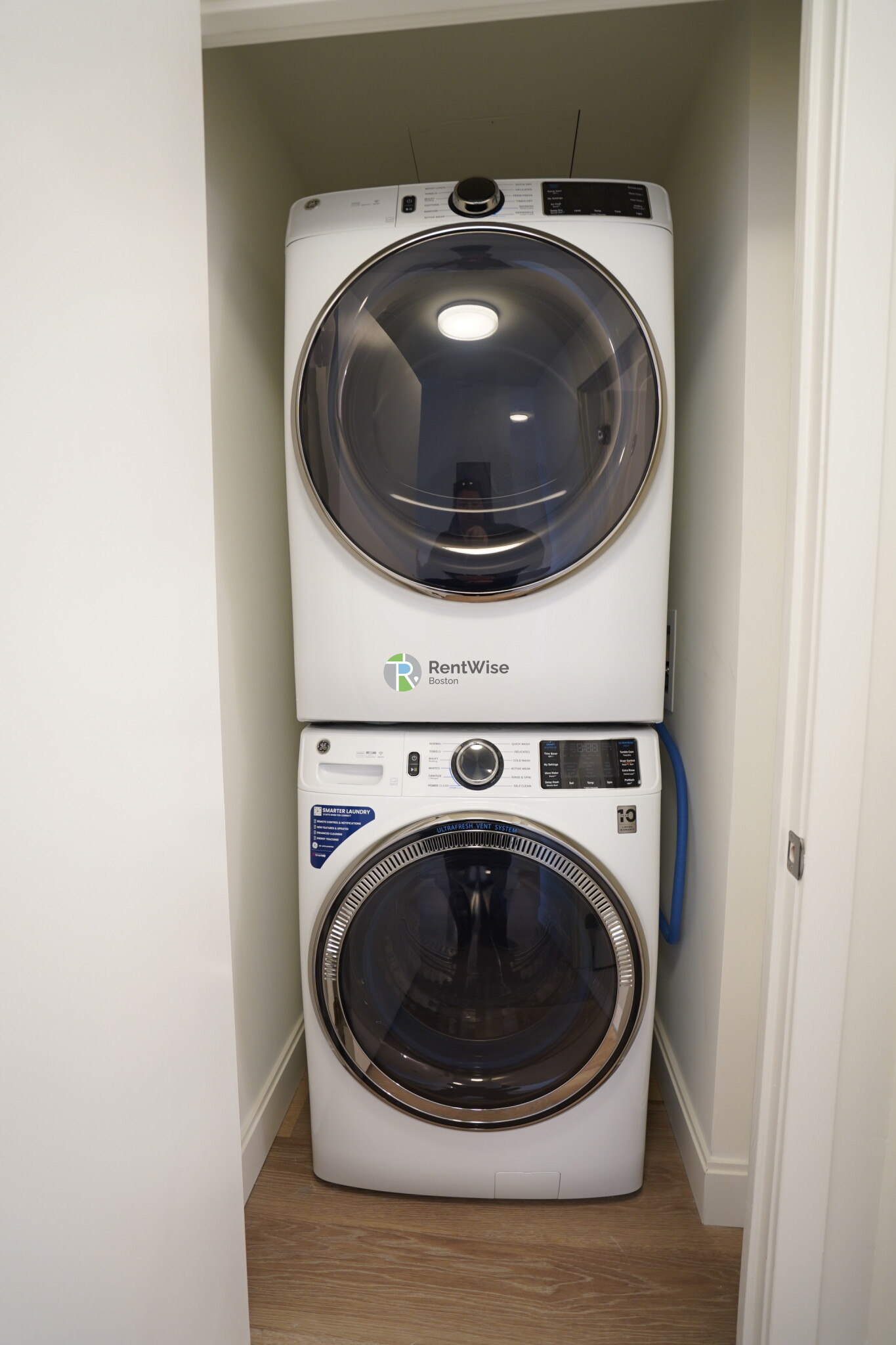 2 bed, 2 bath apartment for rent at 1079 Commonwealth Ave Unit 503, Allston — photo 3 of 17