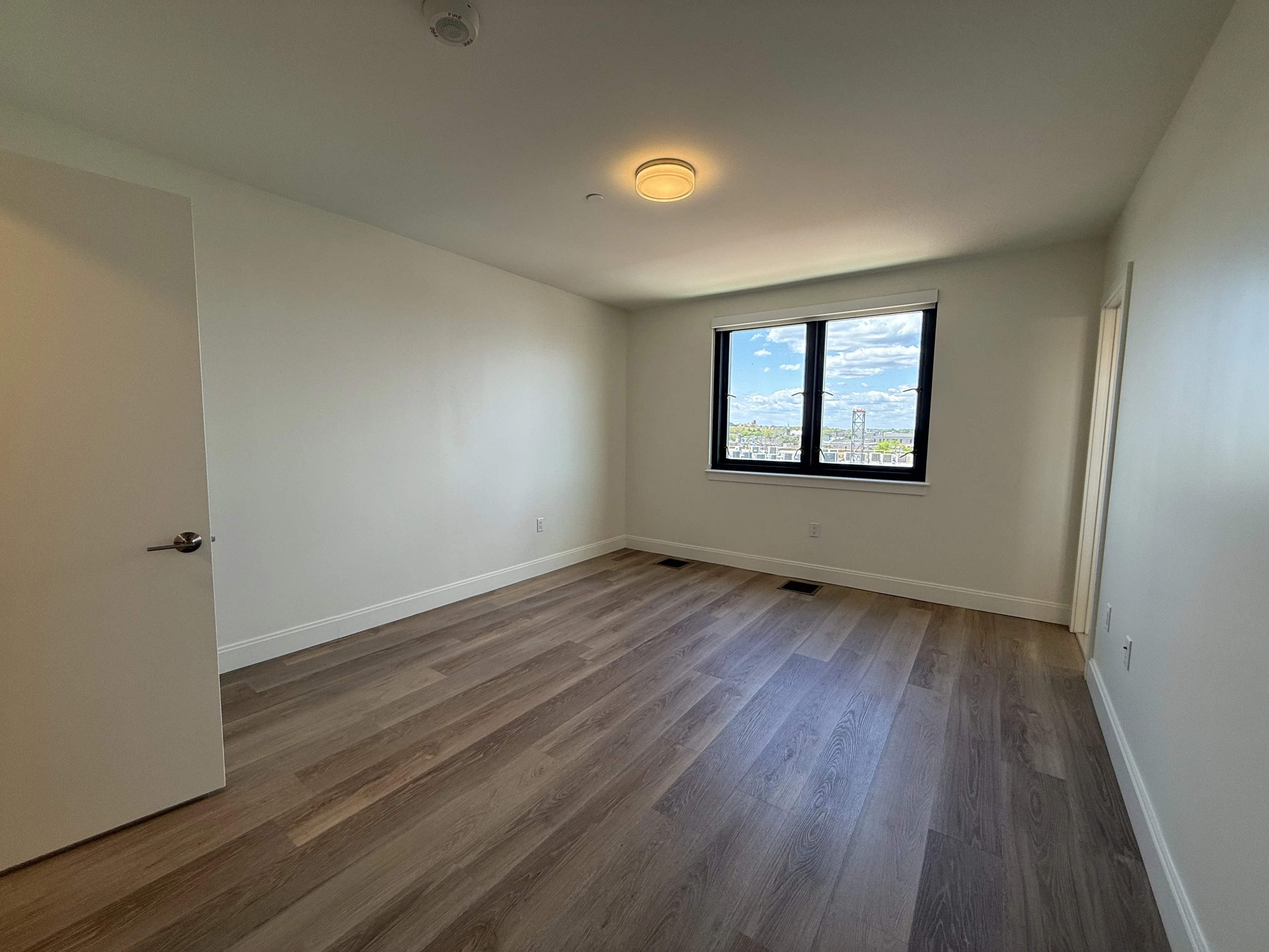 1 bed, 1.5 bath apartment for rent at 1079 Commonwealth Ave Unit 521, Allston — photo 9 of 16