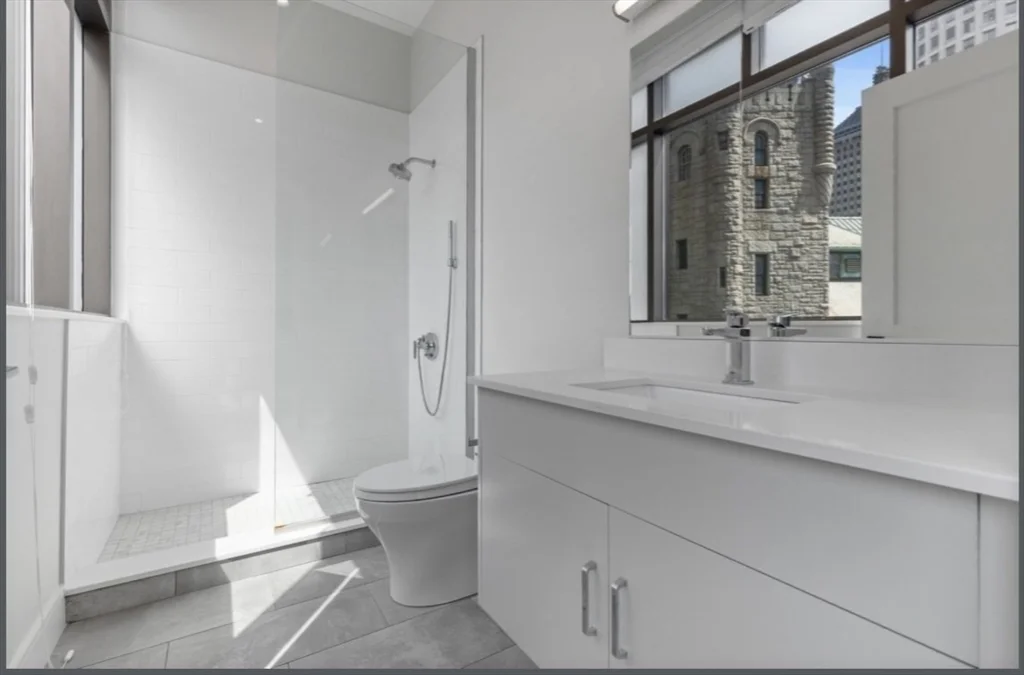 4 bed, 4+ bath apartment for rent at 108-110 Arlington Unit PH, Back Bay — photo 16 of 18
