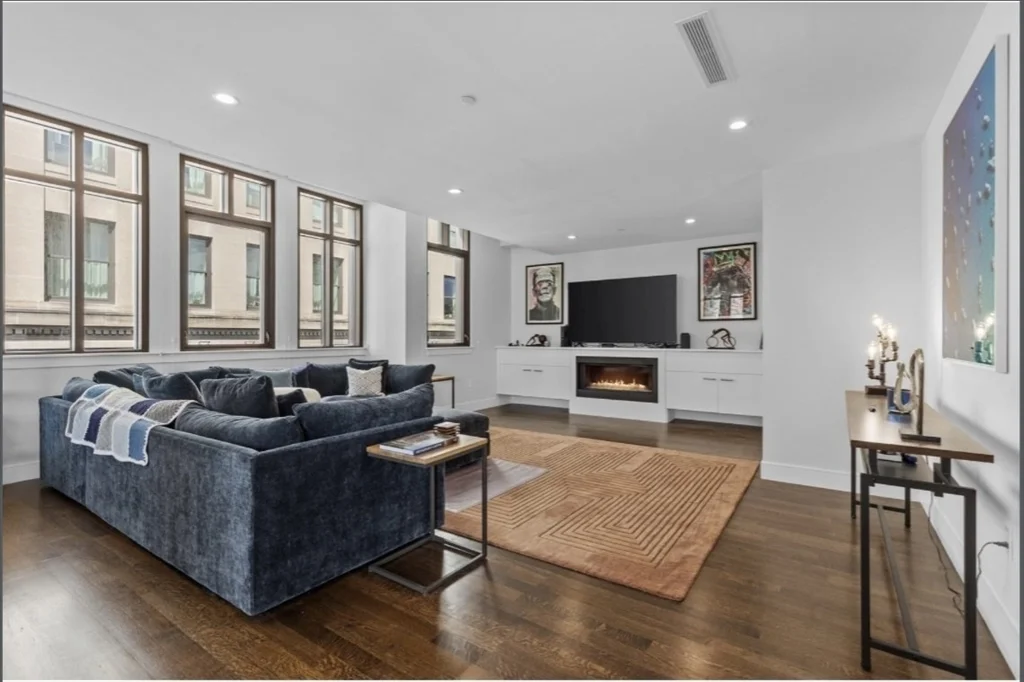 4 bed, 4+ bath apartment for rent at 108-110 Arlington Unit PH, Back Bay — photo 5 of 18