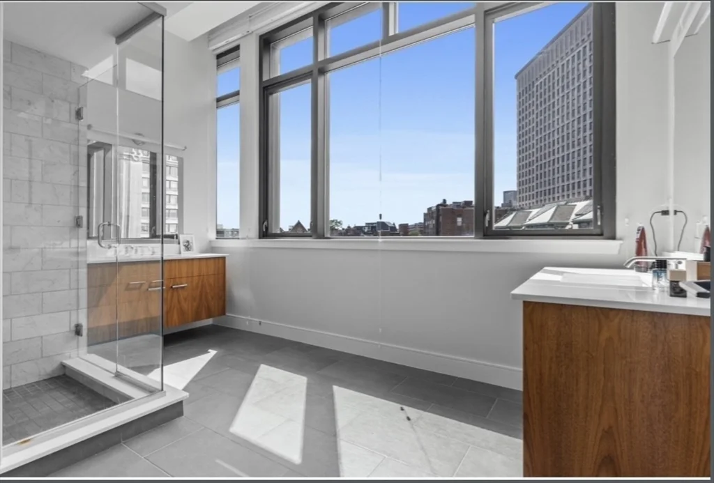 4 bed, 4+ bath apartment for rent at 108-110 Arlington Unit PH, Back Bay — photo 15 of 18