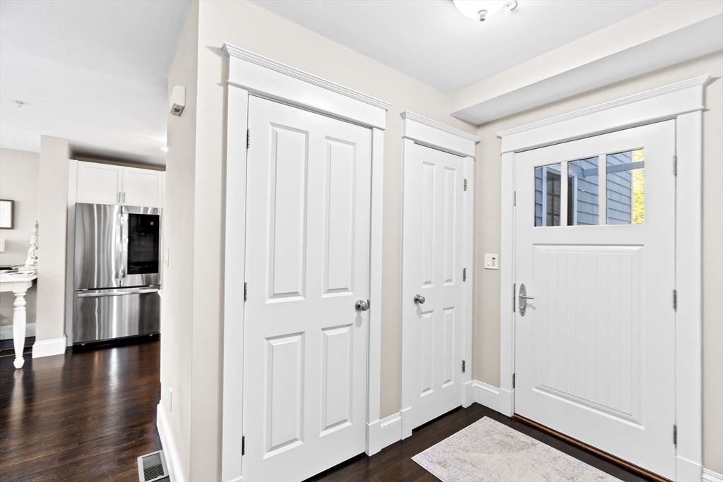 2 bed, 2 bath apartment for rent at 108-110 Elm St Unit 2, Cohasset — photo 11 of 21