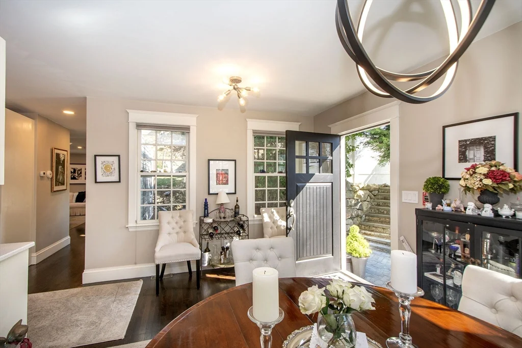 2 bed, 2 bath apartment for rent at 108-110 Elm St Unit 3, Cohasset — photo 4 of 29