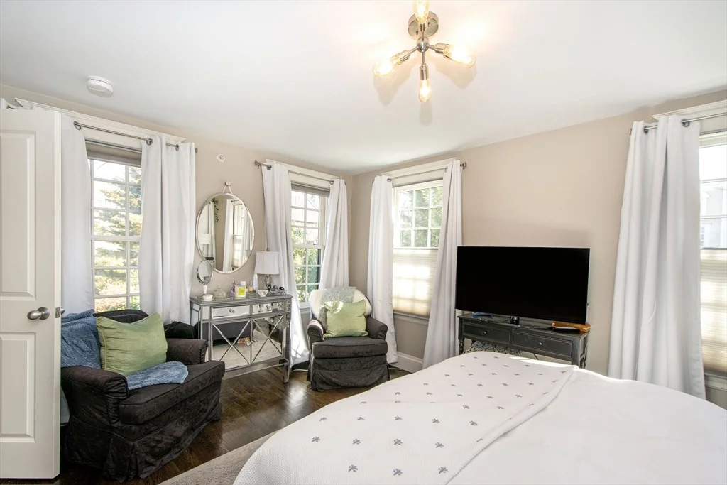 2 bed, 2 bath apartment for rent at 108-110 Elm St Unit 3, Cohasset — photo 16 of 29