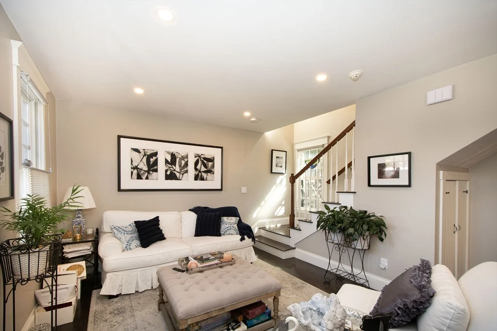 2 bed, 2 bath apartment for rent at 108-110 Elm St Unit 3, Cohasset — photo 10 of 29
