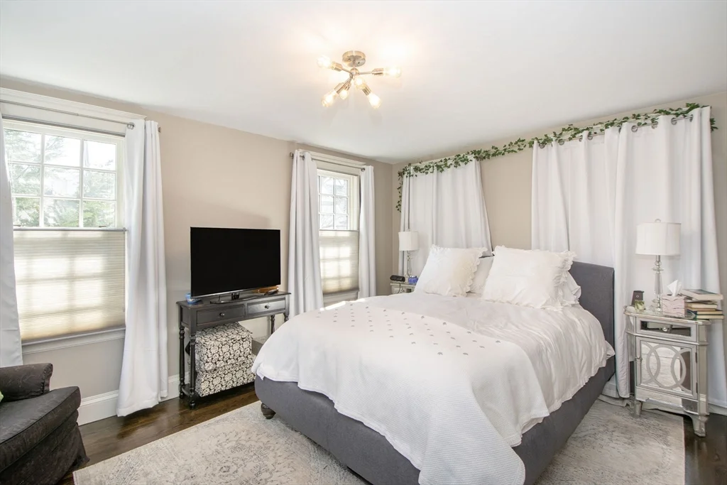 2 bed, 2 bath apartment for rent at 108-110 Elm St Unit 3, Cohasset — photo 15 of 29