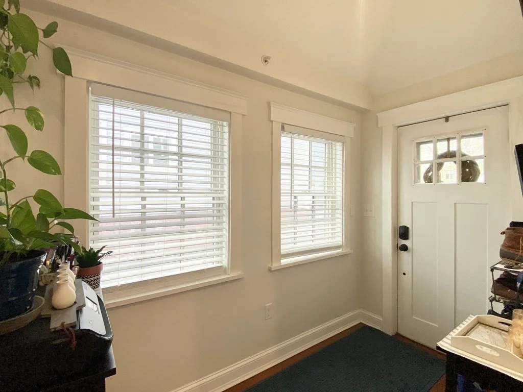 1 bed, 1 bath apartment for rent at 108-110 Webster St Unit 1R, Boston — photo 3 of 19