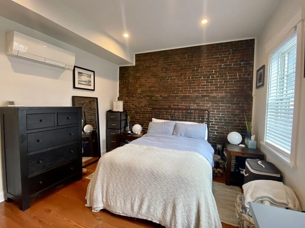 1 bed, 1 bath apartment for rent at 108-110 Webster St Unit 1R, Boston — photo 15 of 19