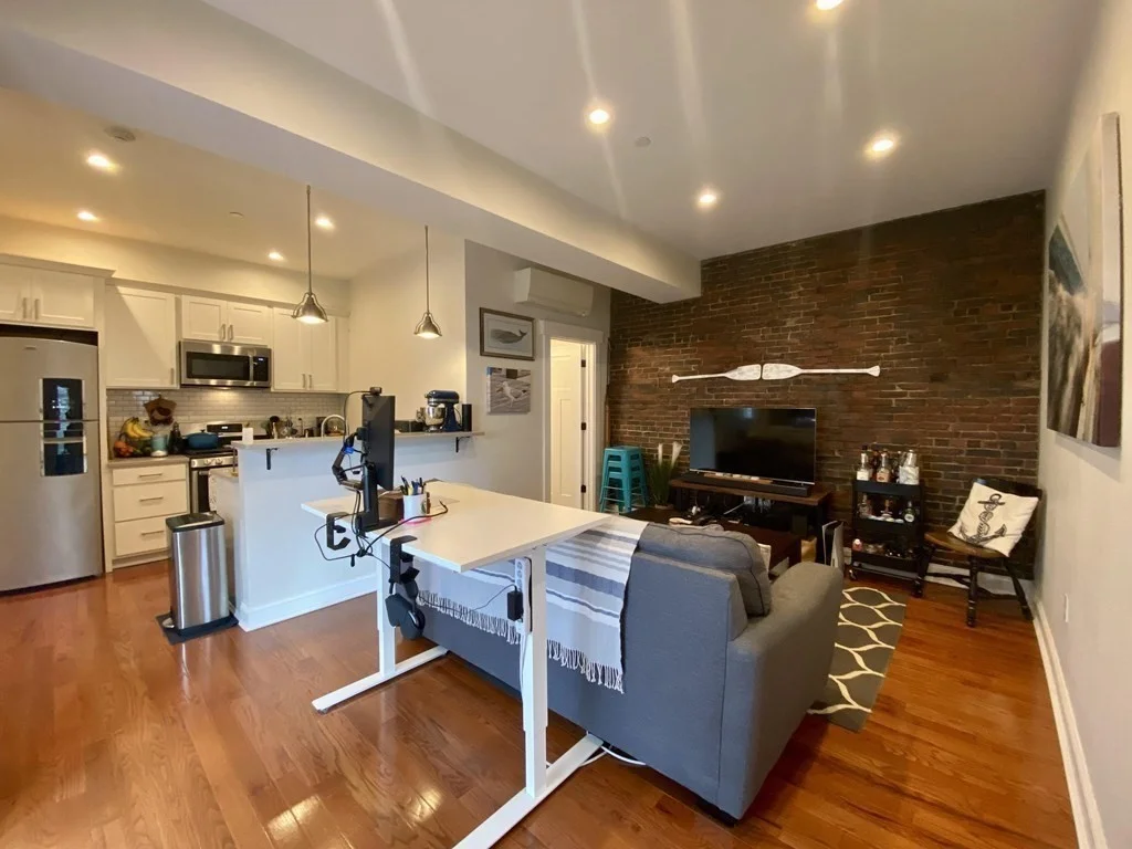 1 bed, 1 bath apartment for rent at 108-110 Webster St Unit 1R, Boston