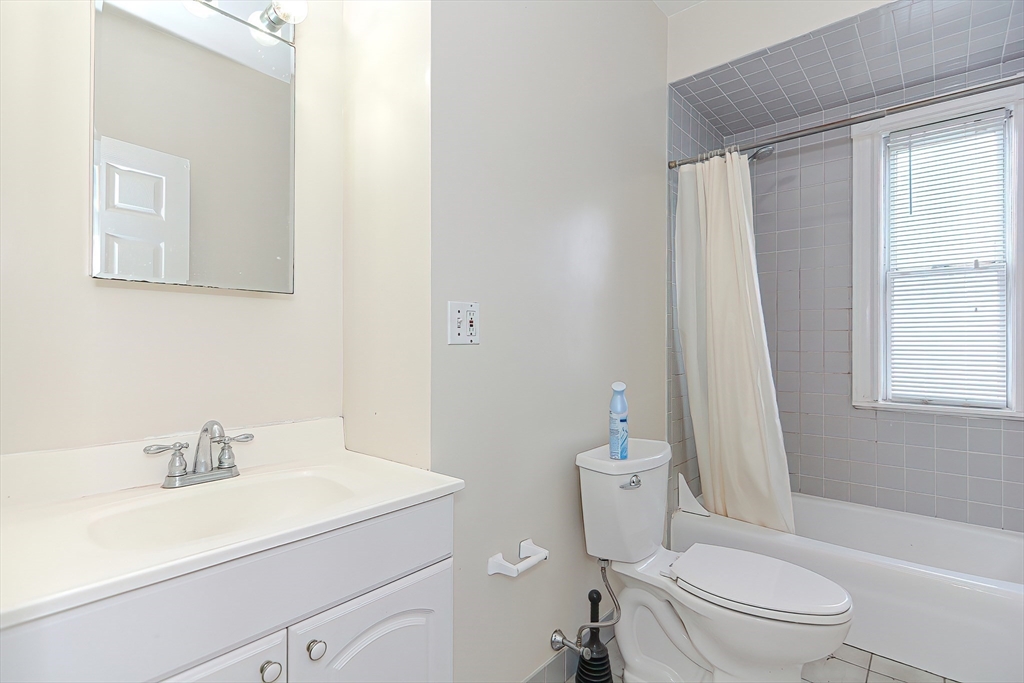 2 bed, 1 bath apartment for rent at 108 Beacon St Unit 1r, Inman Square — photo 7 of 10