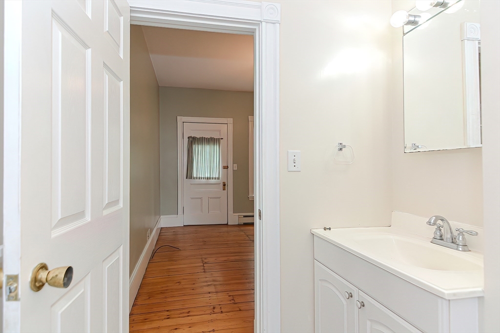 2 bed, 1 bath apartment for rent at 108 Beacon St Unit 1r, Inman Square — photo 6 of 10