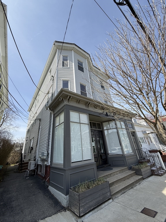 3 bed, 1 bath apartment for rent at 108 Beacon St Unit 2, Inman Square — photo 15 of 15