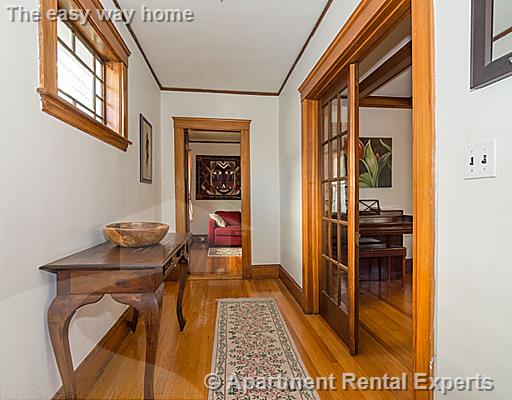 4 bed, 2 bath apartment for rent at 108 Bowdoin St, Tufts — photo 2 of 34