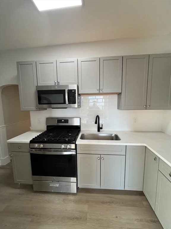 2 bed, 1 bath apartment for rent at 108 Bristol Rd Unit 1, Somerville — photo 2 of 30