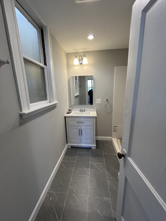 1 bed, 1 bath apartment for rent at 108 Bristol Rd Unit 7, Medford — photo 14 of 29