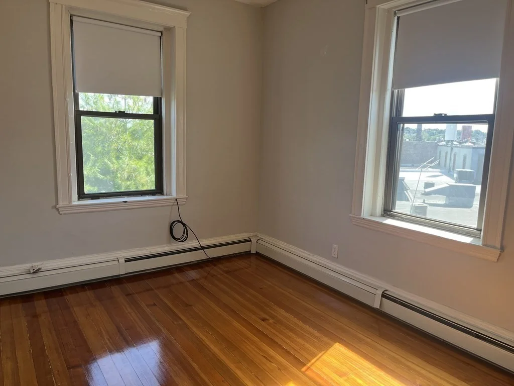 1 bed, 1 bath apartment for rent at 108 Bristol Rd Unit 8, Ball Square — photo 9 of 18
