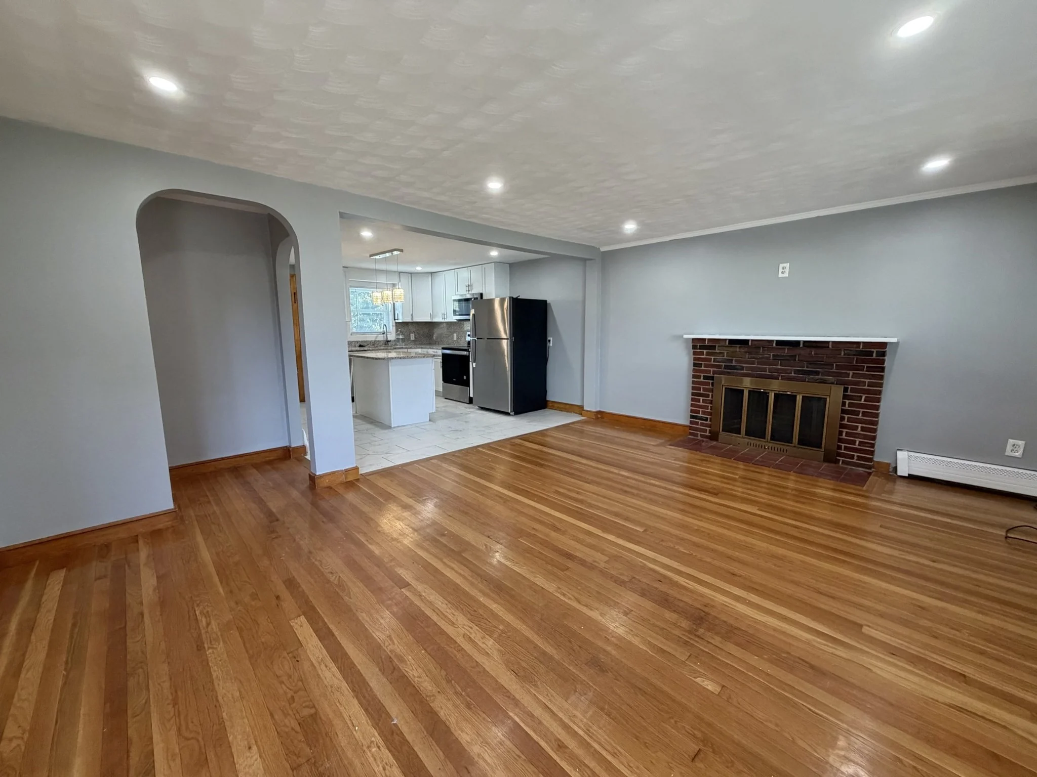 3 bed, 1 bath apartment for rent at 108 Brookline St, Watertown — photo 10 of 21