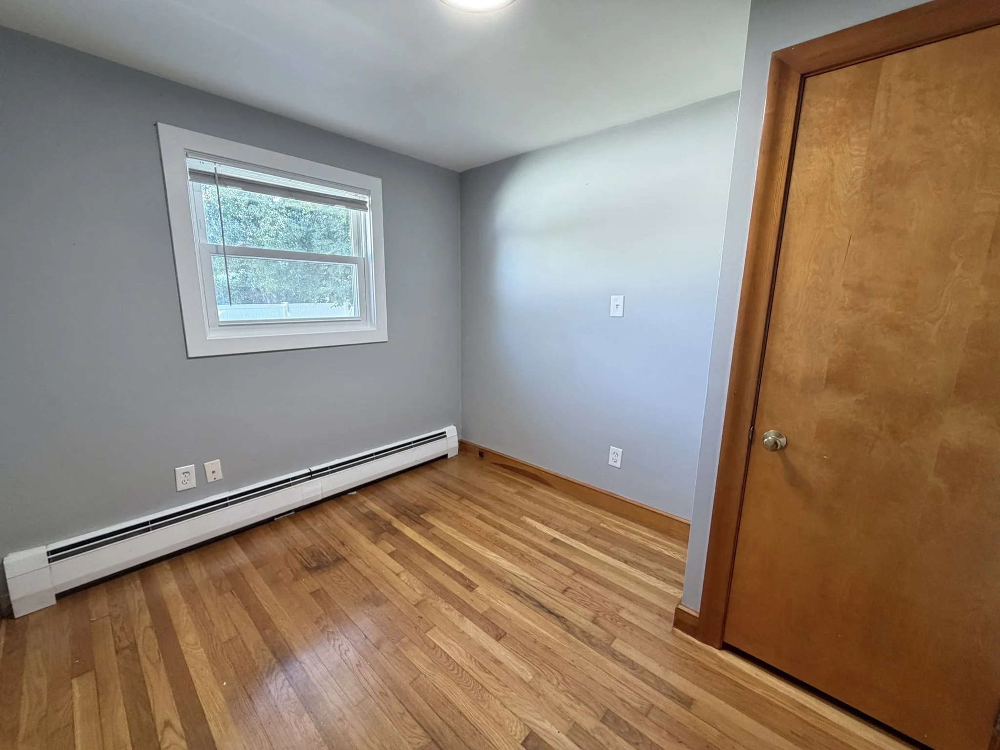 3 bed, 1 bath apartment for rent at 108 Brookline St, Watertown — photo 17 of 21